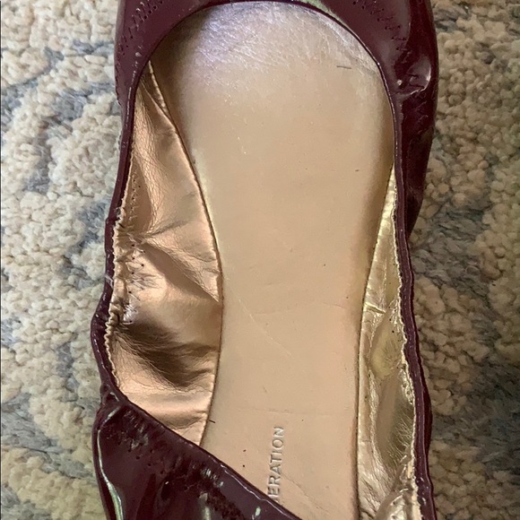 BCBG burgundy flats - Picture 6 of 7